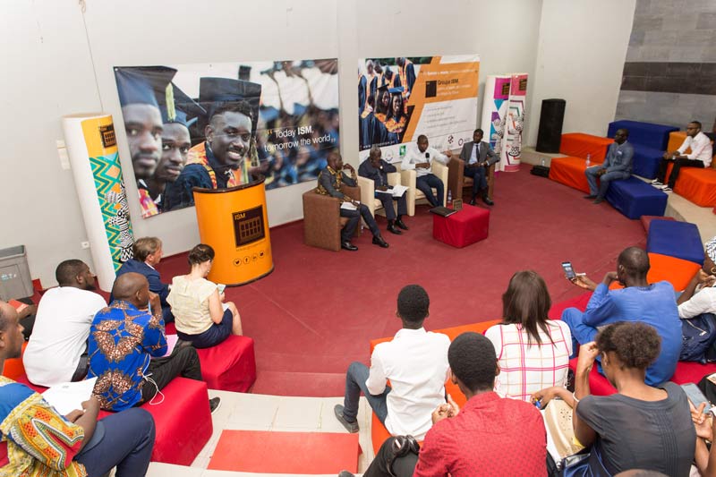 métiers aéroportuaire, aéronautique et logistique exposés aux étudiants du Groupe ISM